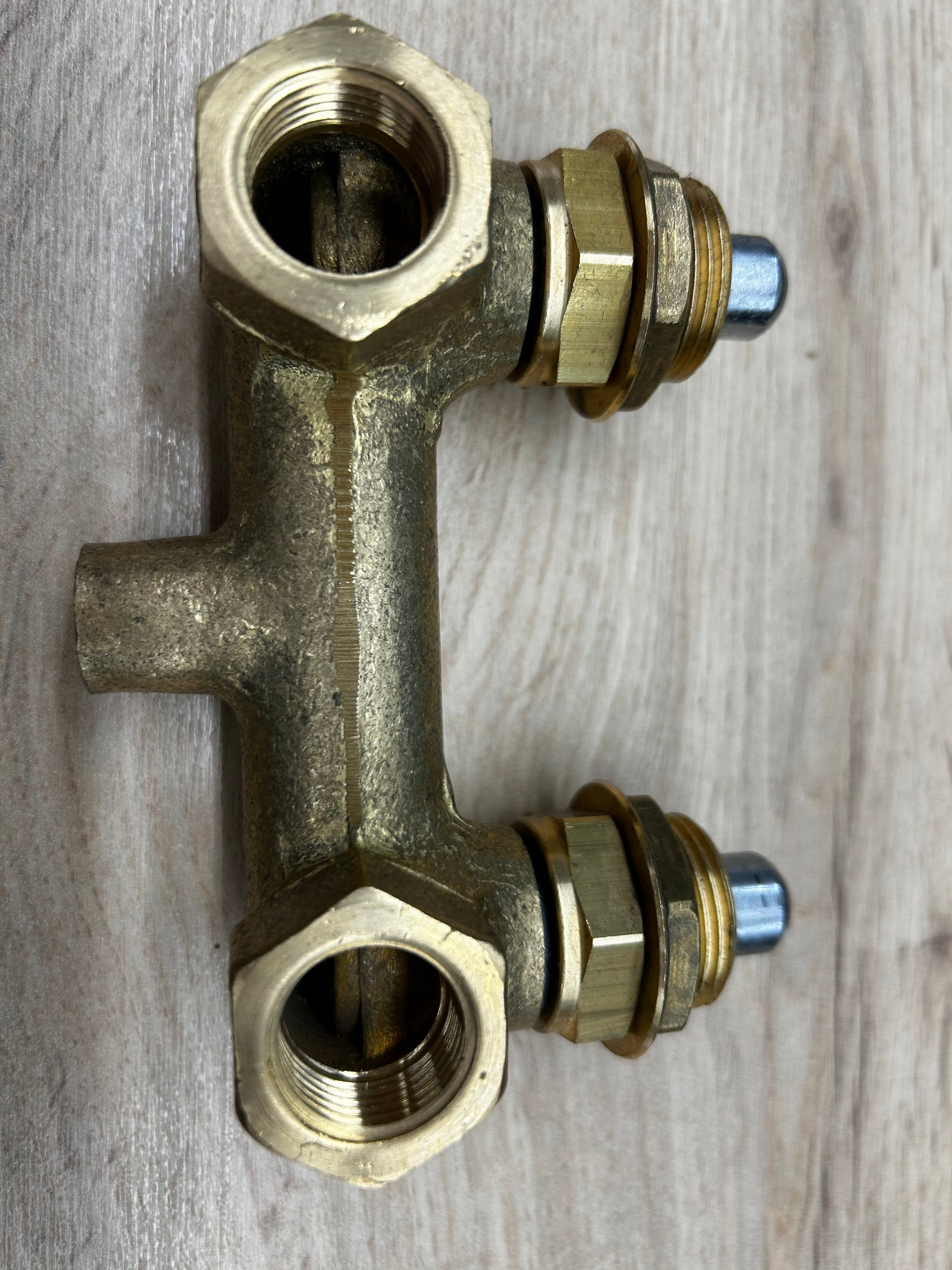 Válvula lavamanos 2 pedales (completa).