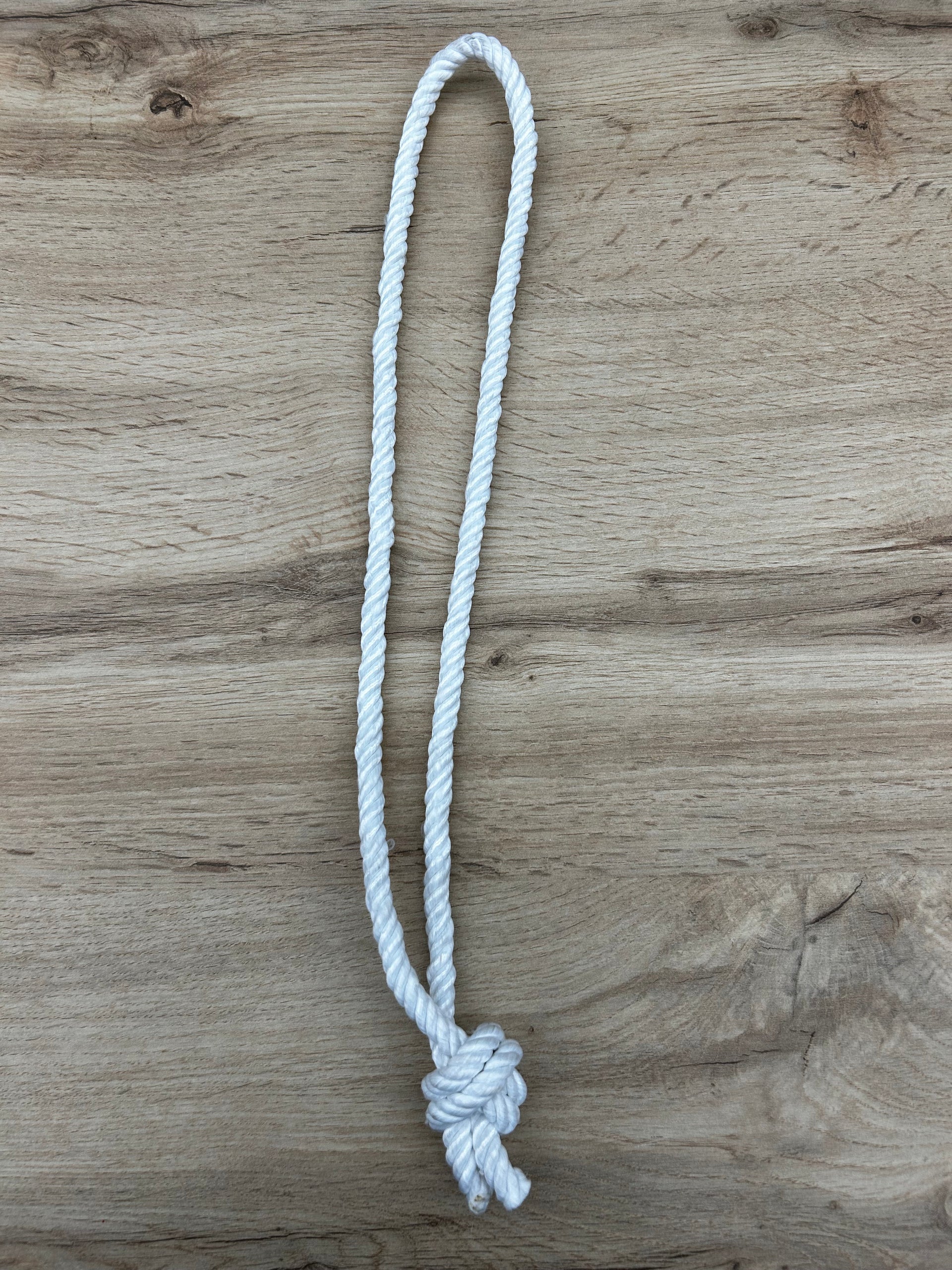 OFERTA. Kg. Tomiza Fibra TORCIDA BLANCA LARGA.