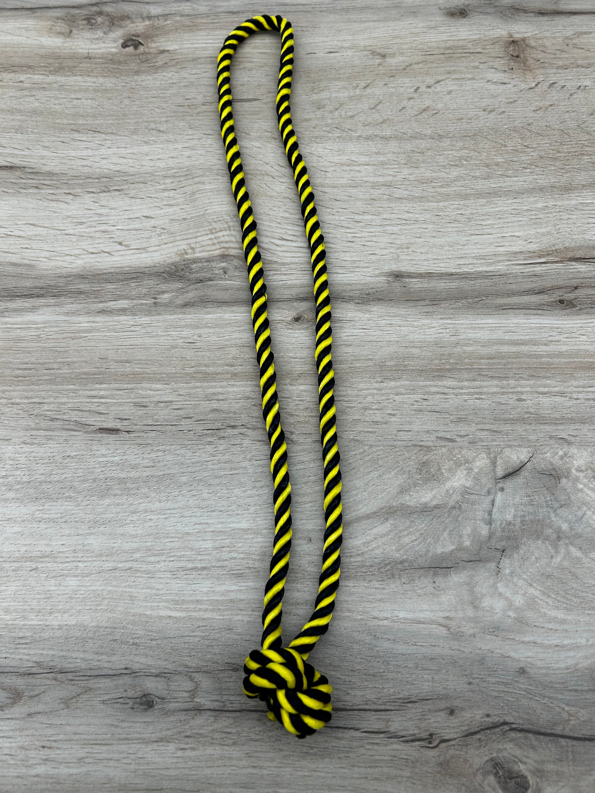 Kg. Tomiza Fibra TORCIDA NEGRO/AMARILLO.